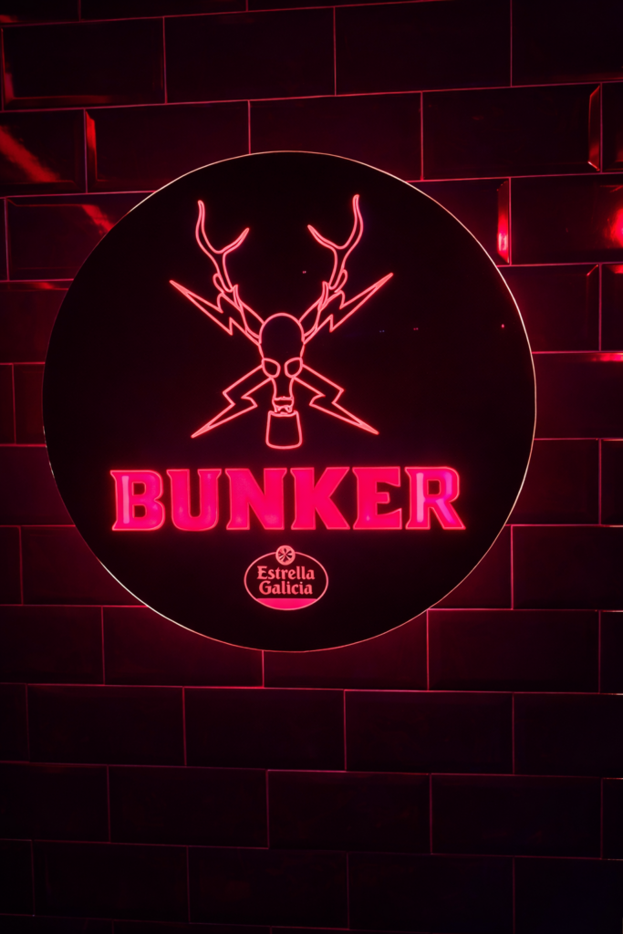 El Bunker Sevilla | Bar Underground Luces Rojas